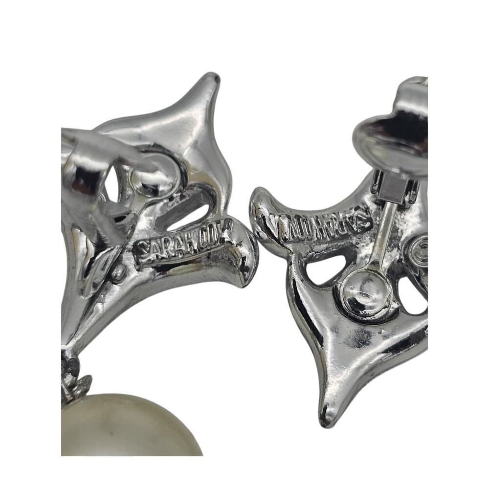 2 Pairs VTG Sarah Coventry Silver Toned Faux Pearl Clip On Earrings - Picture 13 of 16